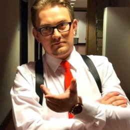 Dawid Błaszczyk Śpiewak Operowy - Oprawa muzyczna