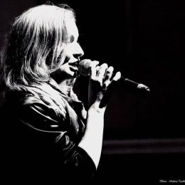 Wokalistka Małgorzata Langner - Oprawa muzyczna