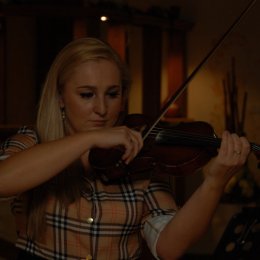 Skrzypaczka Sylwia - Oprawa muzyczna