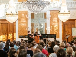 Wiolonczelista Jan Łomozik