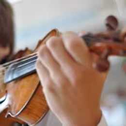 Skrzypce na ślubach i pogrzebach - Oprawa muzyczna