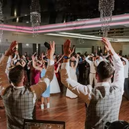 Rosso Brothers - Oprawa muzyczna