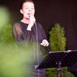 Katarzyna Sobczyk - śpiew - Oprawa muzyczna