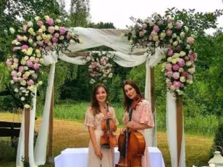 SmyczkoweLove Oprawa Muzyczna