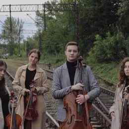 Eslavo Quartet - Oprawa muzyczna