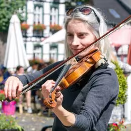 Skrzypce - oprawa muzyczna ślubu - Oprawa muzyczna