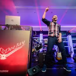 Doobry DeeJay - Oprawa muzyczna