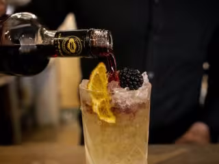 Prestige Bar - Guzewicz Bar