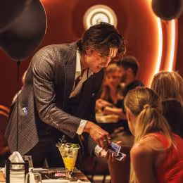 Iluzjonista Wiktor Młocek - Atrakcje weselne