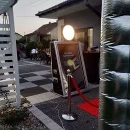 Fotobudka DKM Fotolustro - Atrakcje weselne