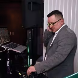 Dj Przemo Przemek Woźniak - DJ na wesele