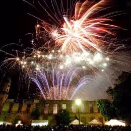 Artes Pokazy Pirotechniczne - Atrakcje weselne