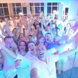 Dostawca Emocji - Oprawa muzyczna