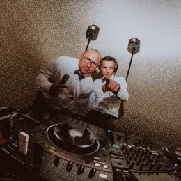 𝐊𝐎𝐋𝐄𝐒𝐈𝐄 𝐎𝐃 𝐌𝐔𝐙𝐘𝐊𝐈 Duet DJ i Wodzirej - DJ na wesele