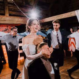 Wave Group - Oprawa muzyczna