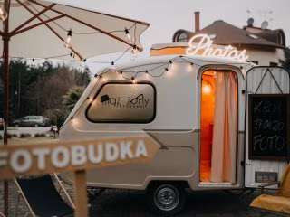 Mąż Żony Fotolustro, Fotobus i Fotoprzyczepa