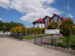 Dom Weselny Bartpol