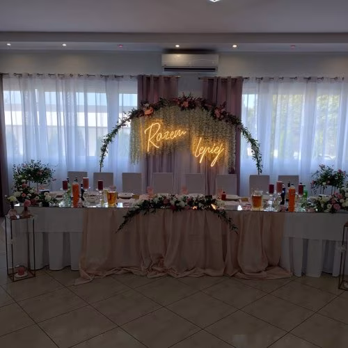 Restauracja VEGA - Sale weselne