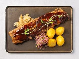 Foodie Friendly Resto
