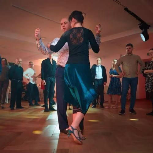 Sensual Latin Dance Studio - Szkoła tańca