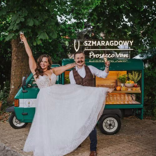 Szmaragdowy Mobilny Van  - Prosecco Van