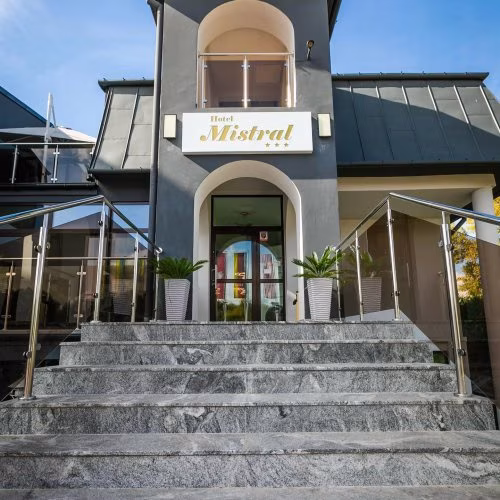 Hotel Mistral*** - Sale weselne