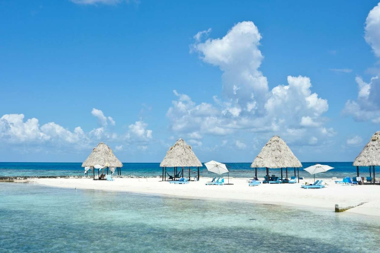 Podróż poślubna w kwietniu - dokąd jechać?