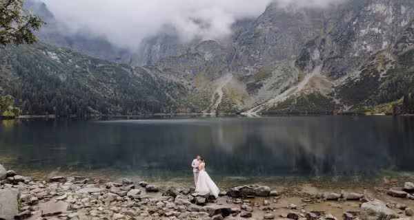 Jak zorganizować wesele w górach? Kompleksowy poradnik dla par młodych