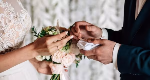 Kiedy kupować obrączki ślubne?