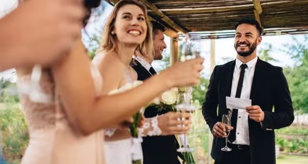 Małe wesele czy duża impreza – co wybrać i dlaczego?